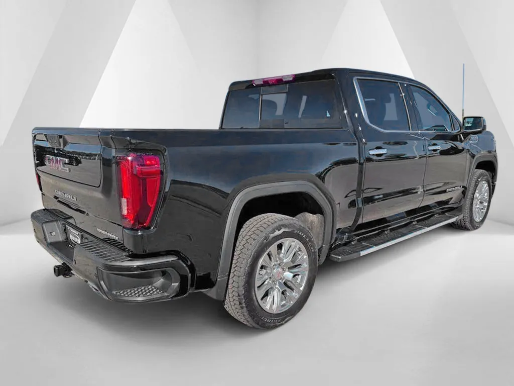 GMC Sierra photo 7