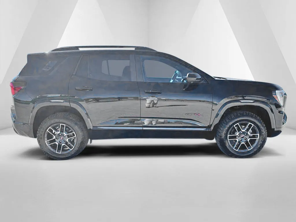 GMC Terrain photo 8