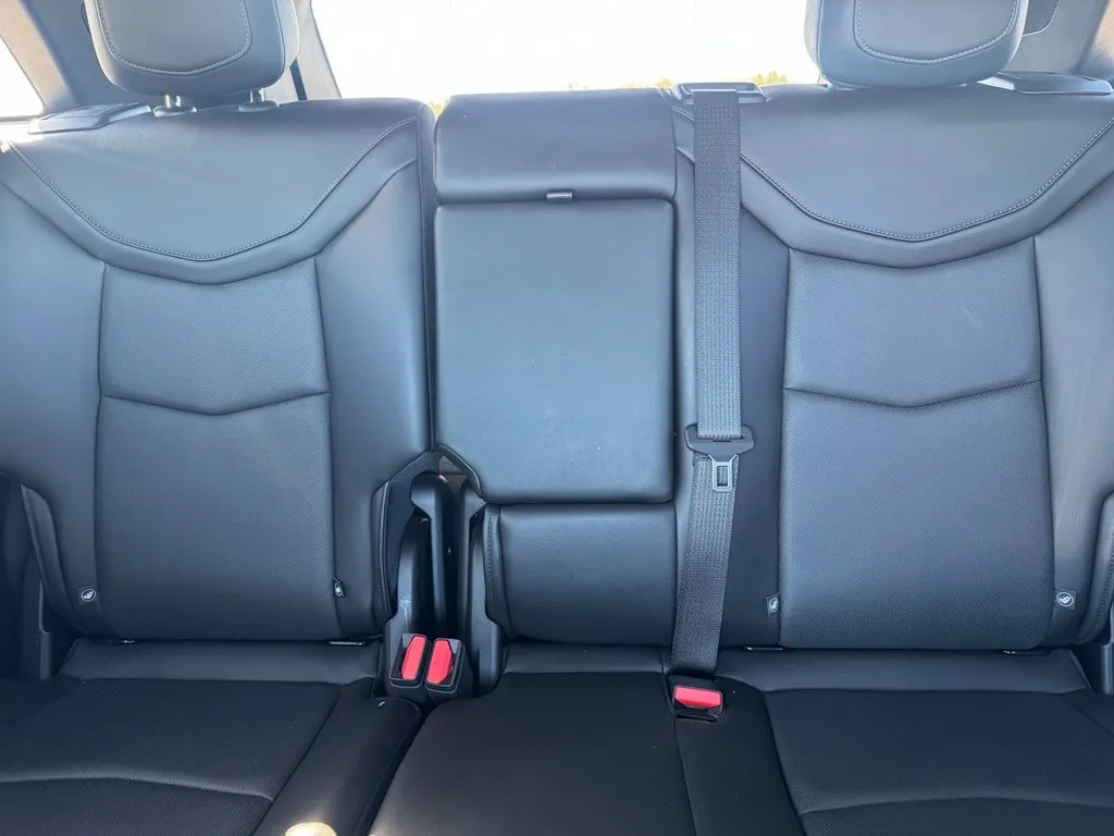Cadillac XT5 photo 19