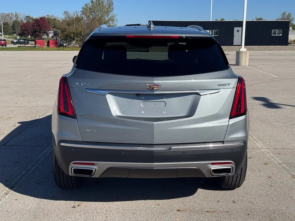 Cadillac XT5 photo 6