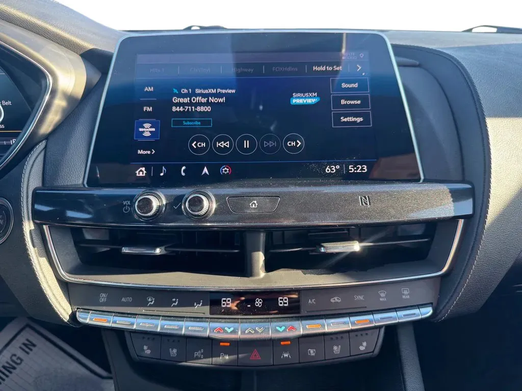 Cadillac CT5 photo 24