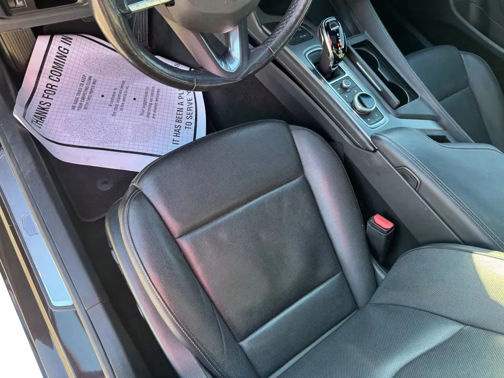 Cadillac CT5 photo 8