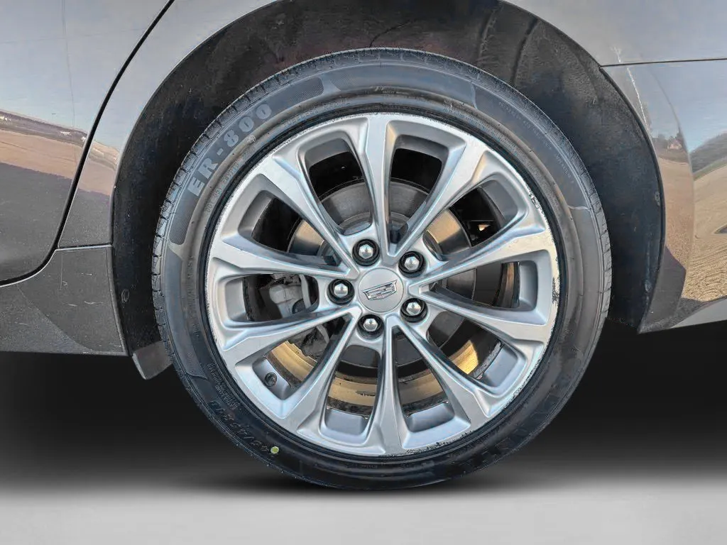Cadillac CT5 photo 25