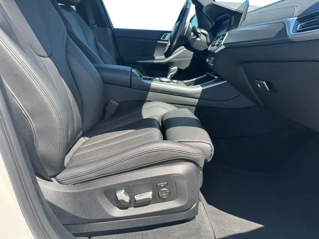 BMW X5 photo 14