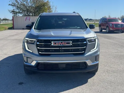 Photos of 2027 GMC Acadia Elevation for sale in Carroll, OH at Braden Cadillac GMC