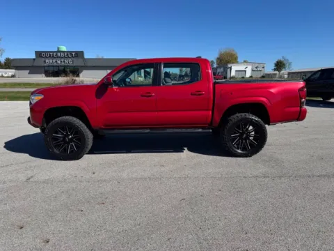 More photos of 2018 Toyota Tacoma SR at Braden Cadillac GMC, OH