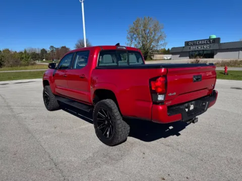 More photos of 2018 Toyota Tacoma SR at Braden Cadillac GMC, OH