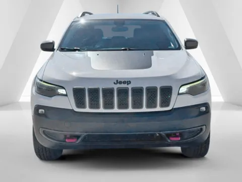 Photos of 2020 Jeep Cherokee Trailhawk for sale in Carroll, OH at Braden Cadillac GMC