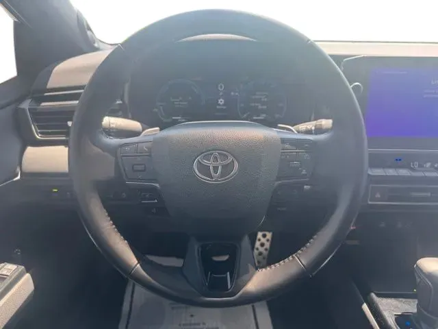 Toyota Camry photo 24