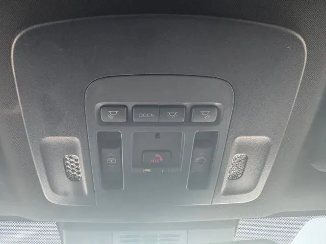 Toyota Camry photo 30