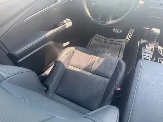 Toyota Camry photo 22