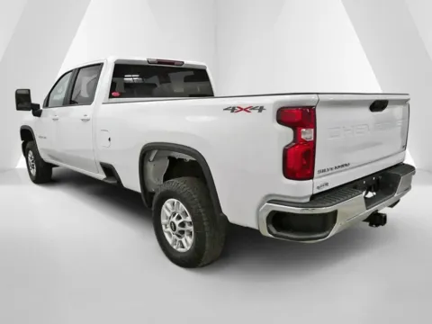 More photos of 2024 Chevrolet Silverado 2500 HD LT at Braden Cadillac GMC, OH