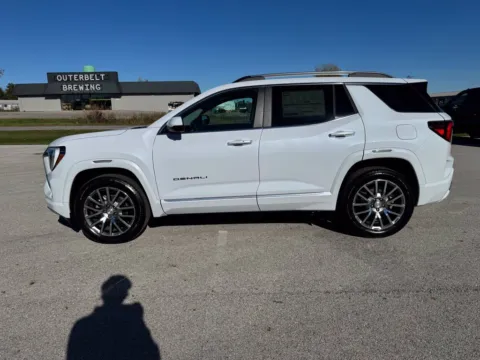 More photos of 2027 GMC Terrain Denali at Braden Cadillac GMC, OH