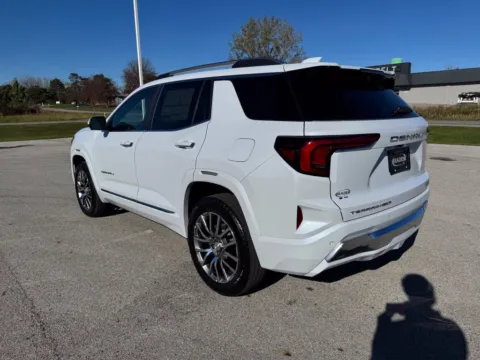 More photos of 2027 GMC Terrain Denali at Braden Cadillac GMC, OH