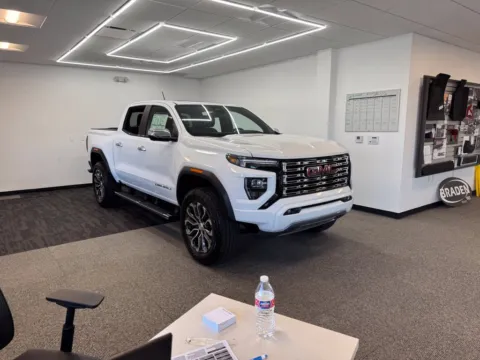 White 2026 GMC Canyon Denali for sale in Carroll, OH