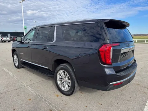 More photos of 2023 GMC Yukon XL SLT at Braden Cadillac GMC, OH