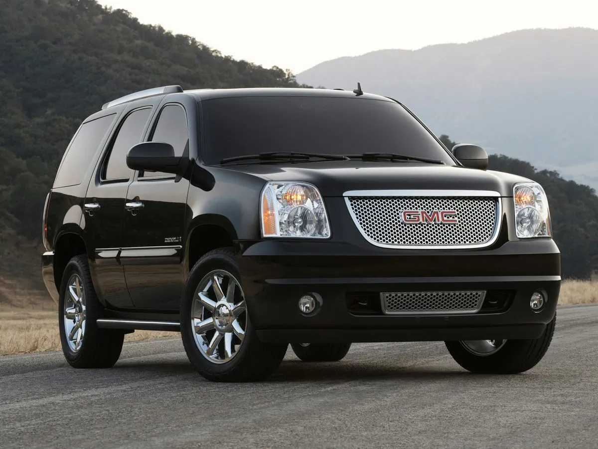 2007 GMC Yukon XL Denali for sale in Carroll, OH