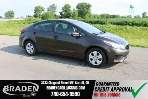 Brown 2018 Kia Forte LX for sale in Carroll, OH