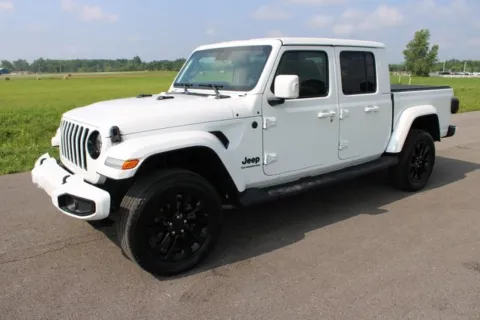 Another view of 2022 Jeep Gladiator High Altitude for sale in Carroll, OH at Braden Cadillac GMC