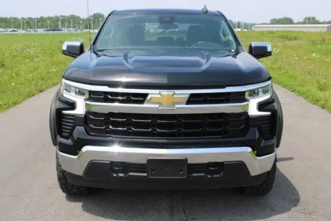 Photos of 2023 Chevrolet Silverado 1500 LT for sale in Carroll, OH at Braden Cadillac GMC
