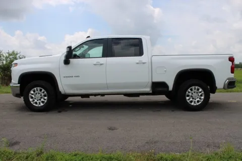 More photos of 2022 Chevrolet Silverado 3500HD LT at Braden Cadillac GMC, OH