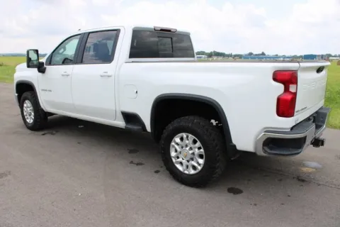 More photos of 2022 Chevrolet Silverado 3500HD LT at Braden Cadillac GMC, OH