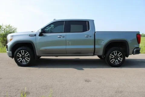 More photos of 2020 GMC Sierra 1500 AT4 at Braden Cadillac GMC, OH