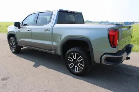 More photos of 2020 GMC Sierra 1500 AT4 at Braden Cadillac GMC, OH