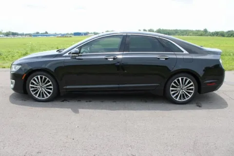 More photos of 2019 Lincoln MKZ Reserve at Braden Cadillac GMC, OH