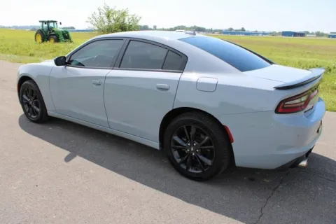 More photos of 2021 Dodge Charger SXT at Braden Cadillac GMC, OH