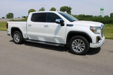 White 2019 GMC Sierra 1500 Denali for sale in Carroll, OH