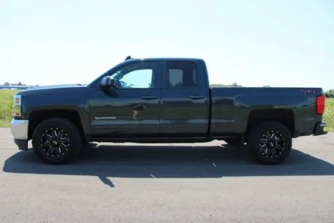 More photos of 2019 Chevrolet Silverado 1500 LD LT at Braden Cadillac GMC, OH