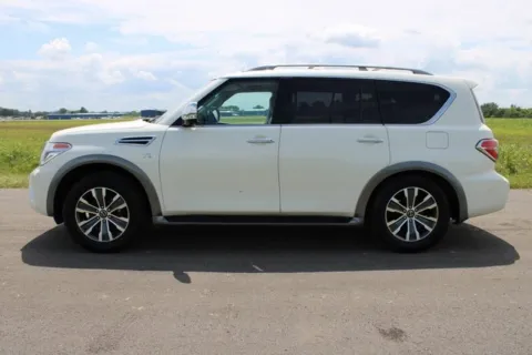 More photos of 2017 Nissan Armada SL at Braden Cadillac GMC, OH