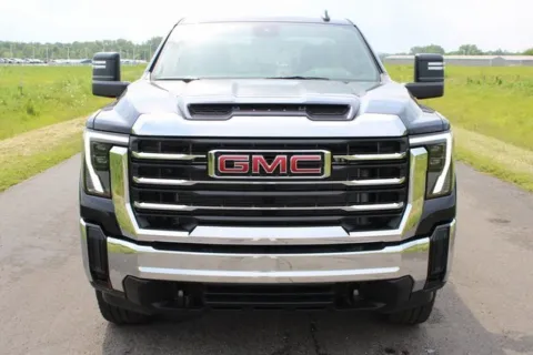 Photos of 2025 GMC Sierra 3500HD SLE for sale in Carroll, OH at Braden Cadillac GMC