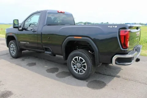 More photos of 2025 GMC Sierra 3500HD SLE at Braden Cadillac GMC, OH