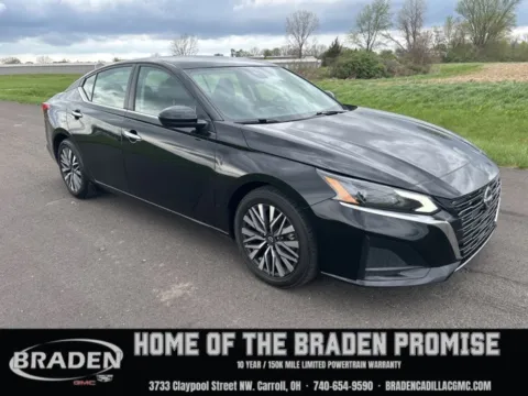Black 2023 Nissan Altima 2.5 SV for sale in Carroll, OH