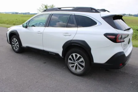More photos of 2024 Subaru Outback Premium at Braden Cadillac GMC, OH