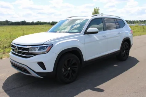 Another view of 2021 Volkswagen Atlas SEL for sale in Carroll, OH at Braden Cadillac GMC
