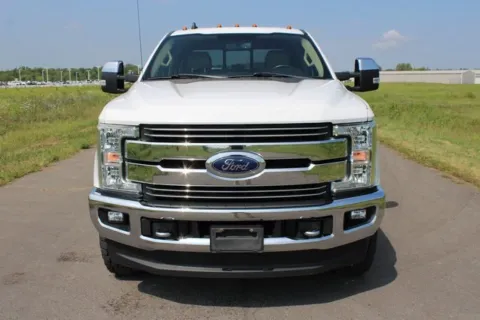 Photos of 2019 Ford F-350SD Lariat for sale in Carroll, OH at Braden Cadillac GMC