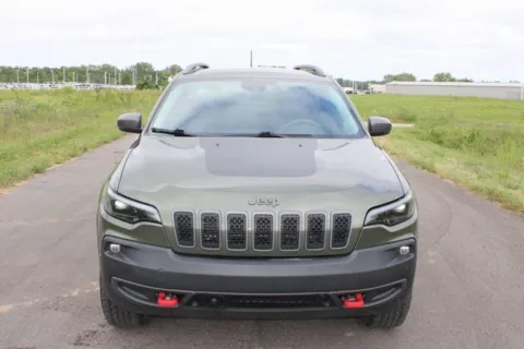 Photos of 2021 Jeep Cherokee Trailhawk for sale in Carroll, OH at Braden Cadillac GMC