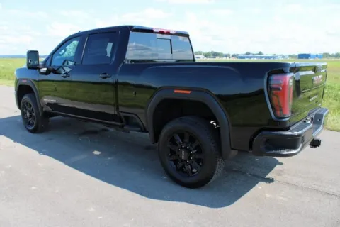 More photos of 2025 GMC Sierra 2500HD AT4 at Braden Cadillac GMC, OH