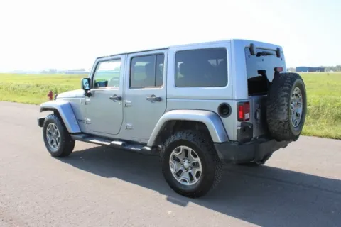 More photos of 2013 Jeep Wrangler Unlimited Rubicon at Braden Cadillac GMC, OH