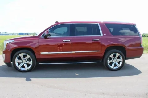 More photos of 2017 Cadillac Escalade ESV Luxury at Braden Cadillac GMC, OH