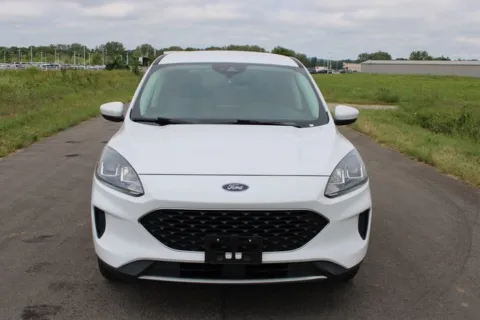 Photos of 2021 Ford Escape Hybrid SE for sale in Carroll, OH at Braden Cadillac GMC