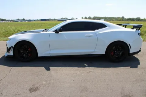 More photos of 2018 Chevrolet Camaro ZL1 at Braden Cadillac GMC, OH