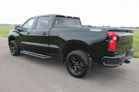 More photos of 2022 Chevrolet Silverado 1500 LTD LT Trail Boss at Braden Cadillac GMC, OH