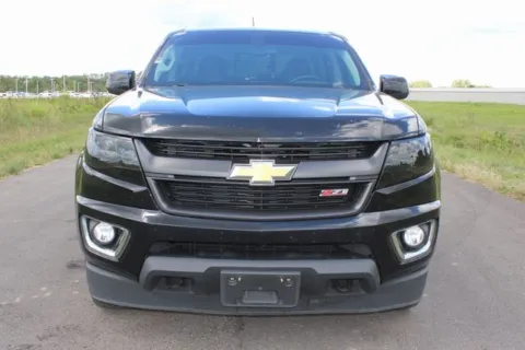 Photos of 2017 Chevrolet Colorado Z71 for sale in Carroll, OH at Braden Cadillac GMC