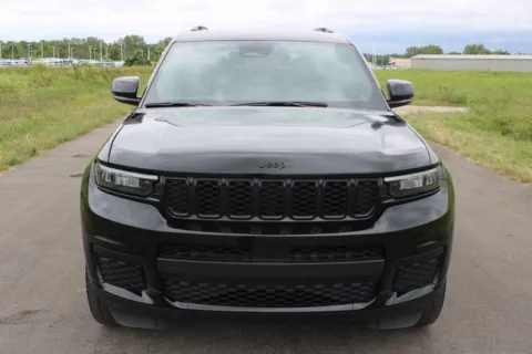 Photos of 2024 Jeep Grand Cherokee L Altitude X for sale in Carroll, OH at Braden Cadillac GMC