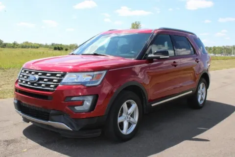 Another view of 2017 Ford Explorer XLT for sale in Carroll, OH at Braden Cadillac GMC