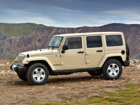 Green 2011 Jeep Wrangler Unlimited Sport for sale in Carroll, OH